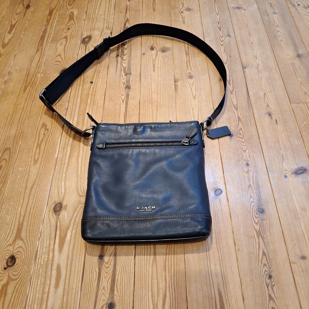 ロペ　COACH ネイビー ショルダーバッグ