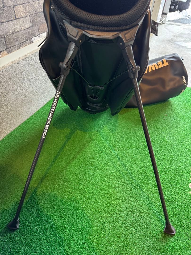 TFW49 ブラック キャディバッグ