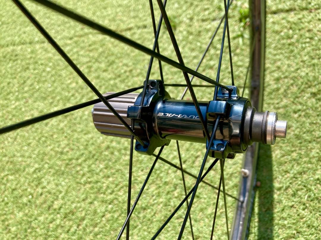 WH-9000 C24-CL DURA-ACEホイール