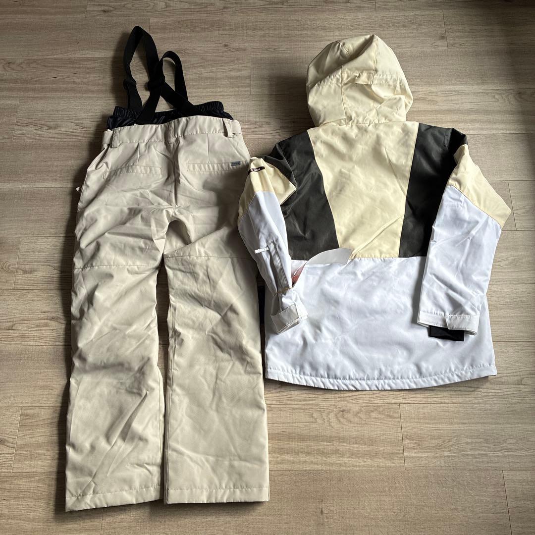 未使用 エアボーン ARBN スキーウェア スノボードウェア 上下セット M