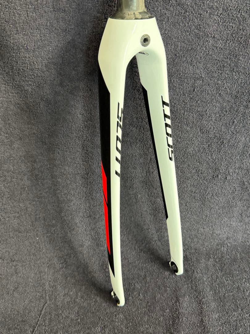 SCOTT ADDICT フロントフォーク(リム)修復用や軽量化に！