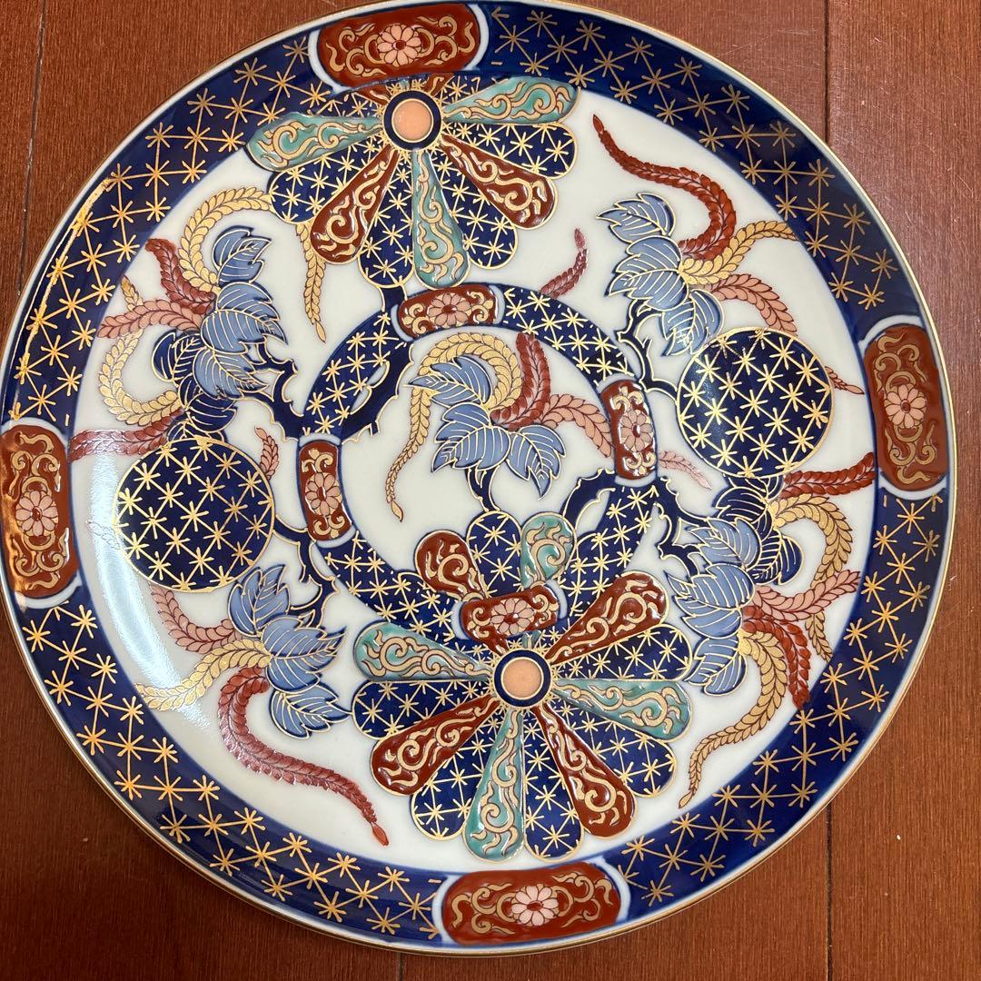 未使用　GOLD IMARI (弥左衛門) 中皿　壁掛け飾り皿　21.5cm