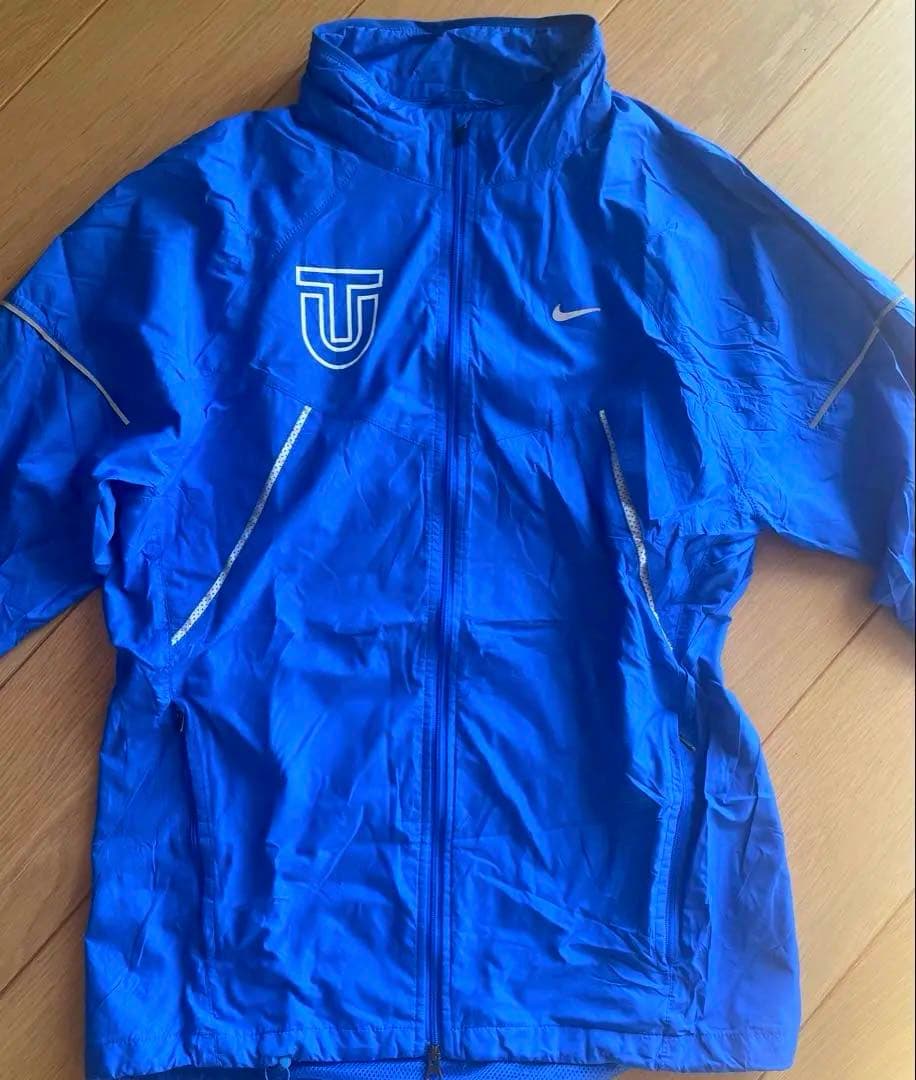 東洋大学設楽兄弟の サイン入りのNike 青 フルジップジャケット