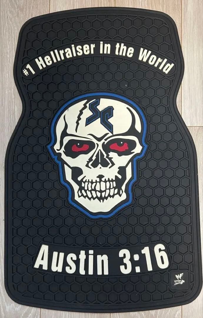 WWF ストーンコールド カーフロアマット Austin 3:16