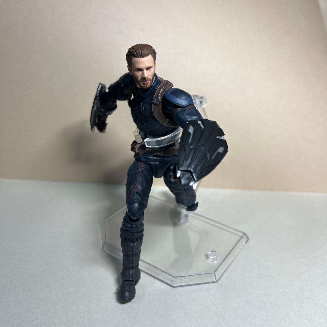 MAFEX122 キャプテンアメリカ　インフィニティウォーVer.