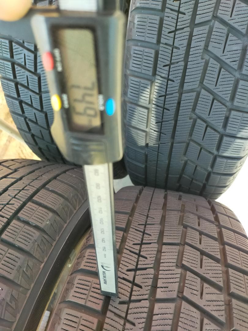 リーフ (ZE0) 用アルミ＋スタッドレスig60 205/55r16 23年製