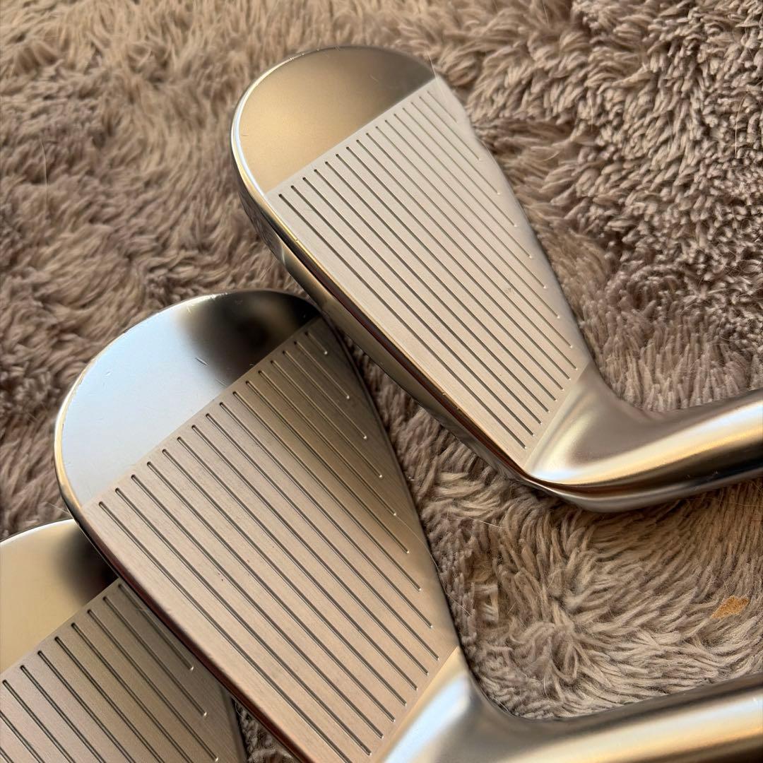 Zxi7 アイアン Travil95R スリクソン　7〜P