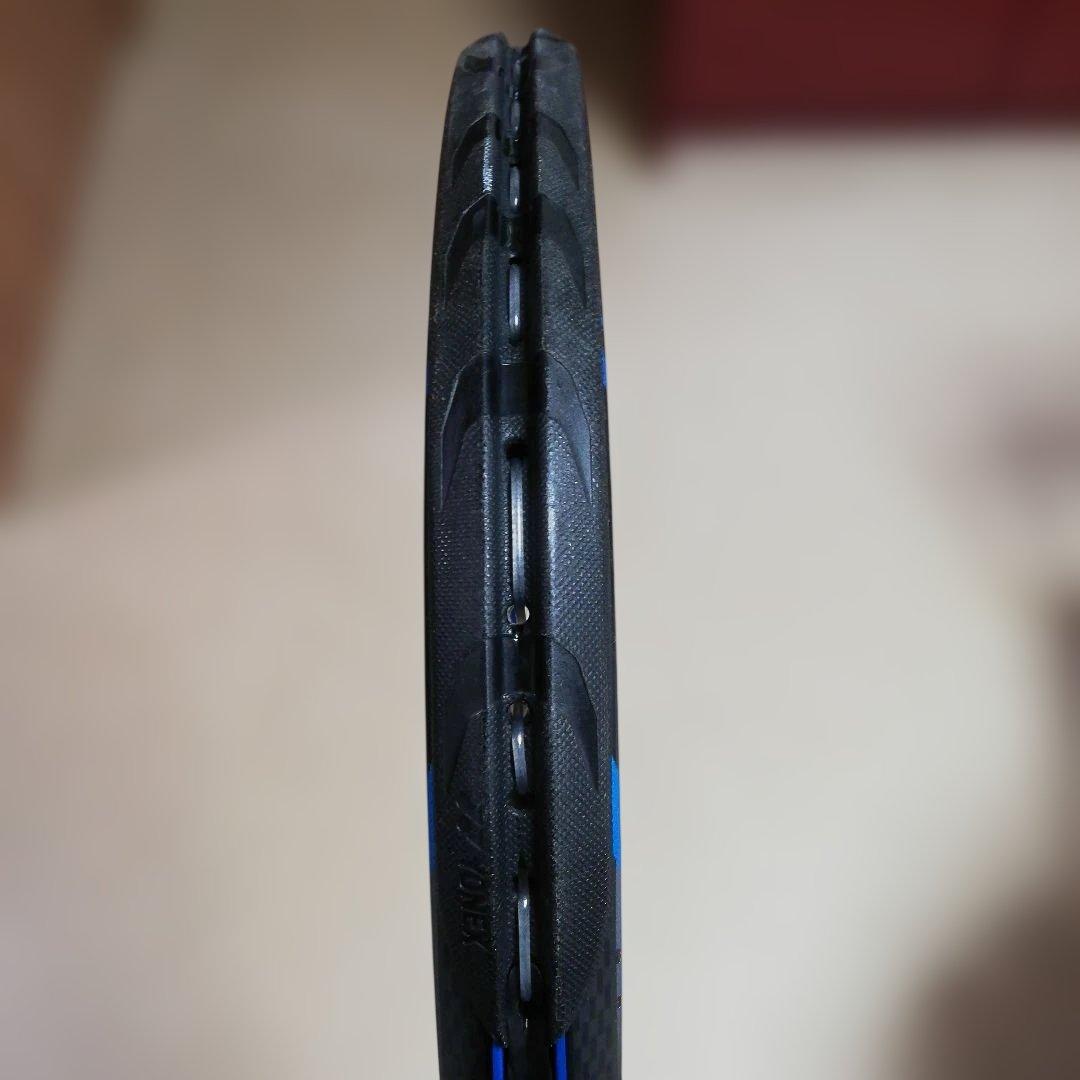 YONEX硬式ラケット　ezone 98 　 グリップサイズ2　（旧モデル）