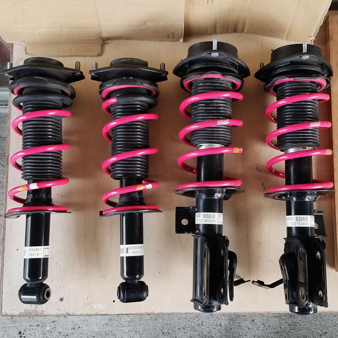 BRZ ZC6 純正ショック STIダウンサススプリング