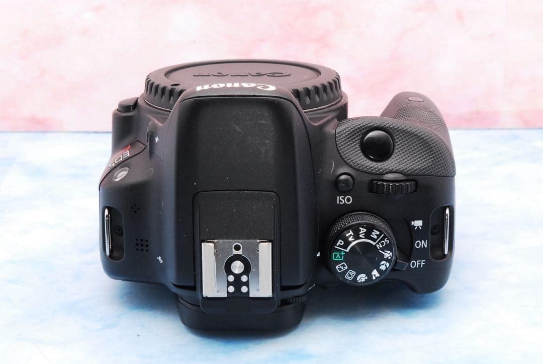 ★Canon Kiss X7★一眼レフカメラ★バッグ付★便利な高倍率レンズ