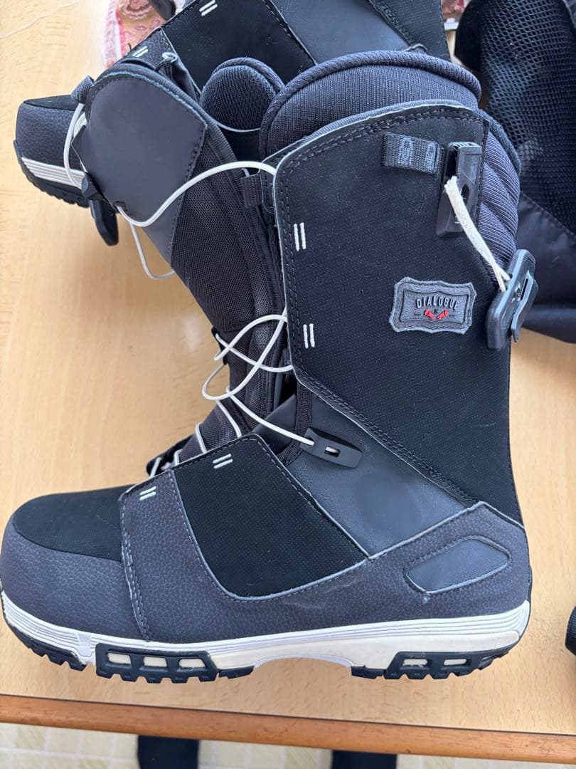 Salomon Dialogue Wide スノーボードブーツ　ケース付き