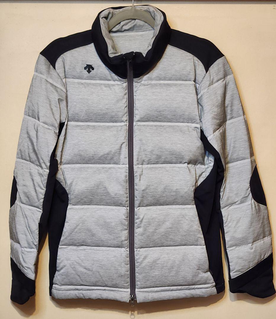 ★美品★DESCENTEゴルフ　メンズ　接結ボーダー ダウンジャケット　サイズM