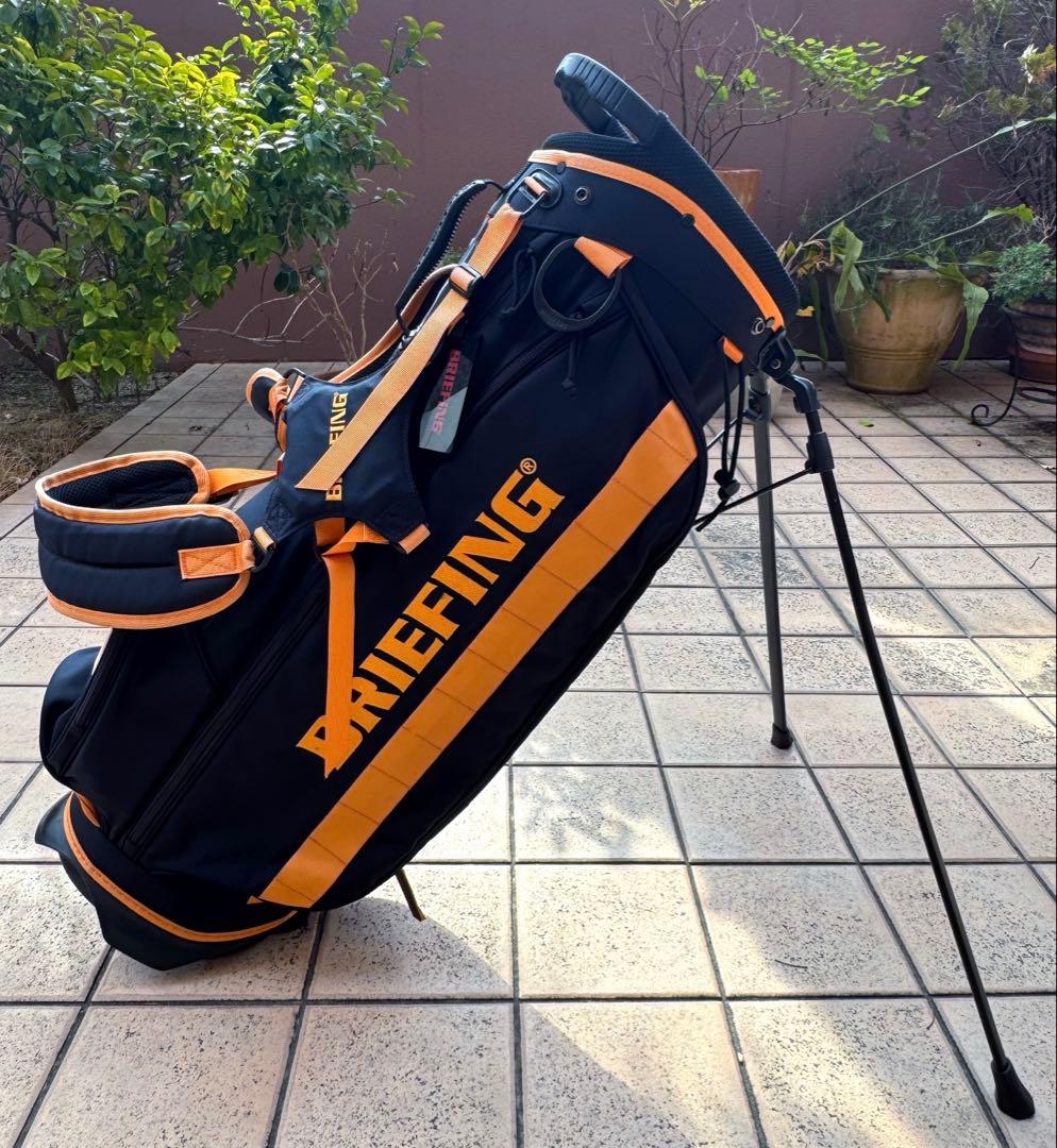 BRIEFINGブリーフィング スタンドキャディバッグ　黒/オレンジ