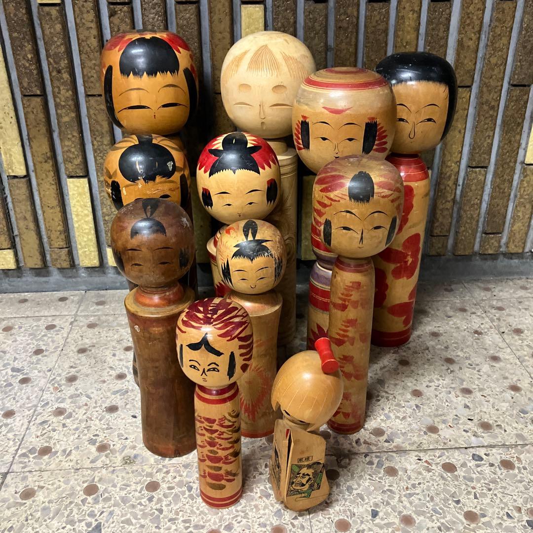 D-3 伝統こけし 11体 まとめ売り 作家銘あり 郷土玩具 民芸品 置物 鑑賞