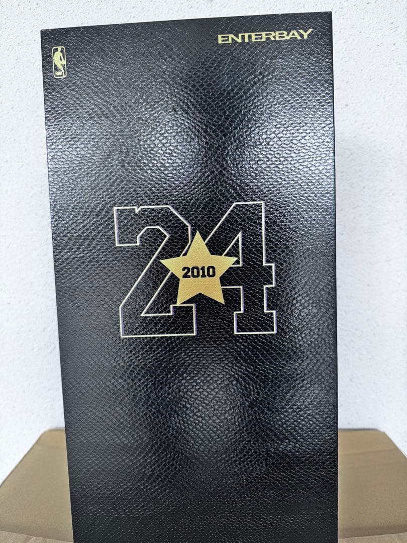 ロス ENTERBAY KOBE BRYANT フィギュア限定版 コービー