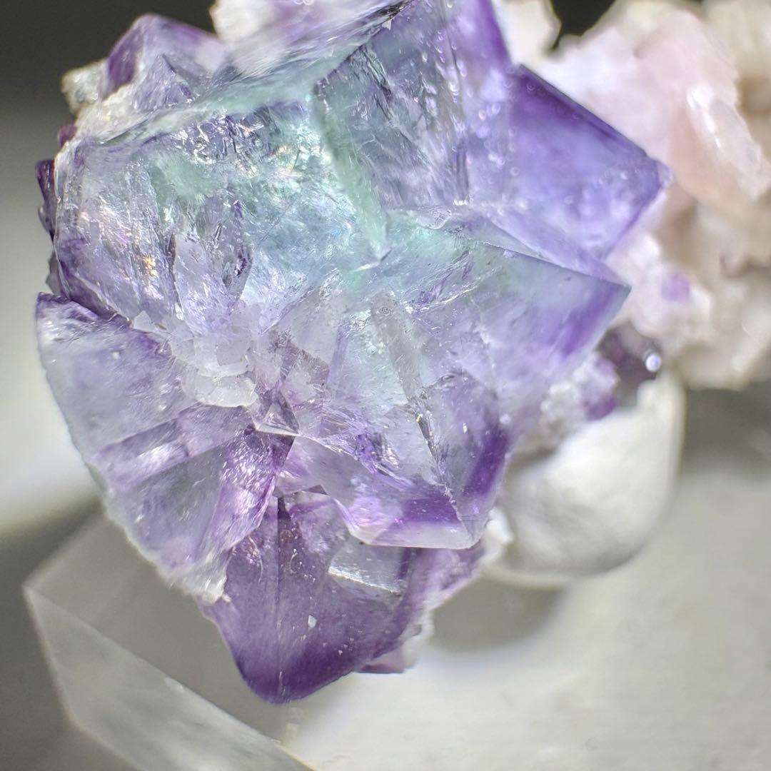 477 中国　ヤオガンシャン産　ポーセリンフローライト