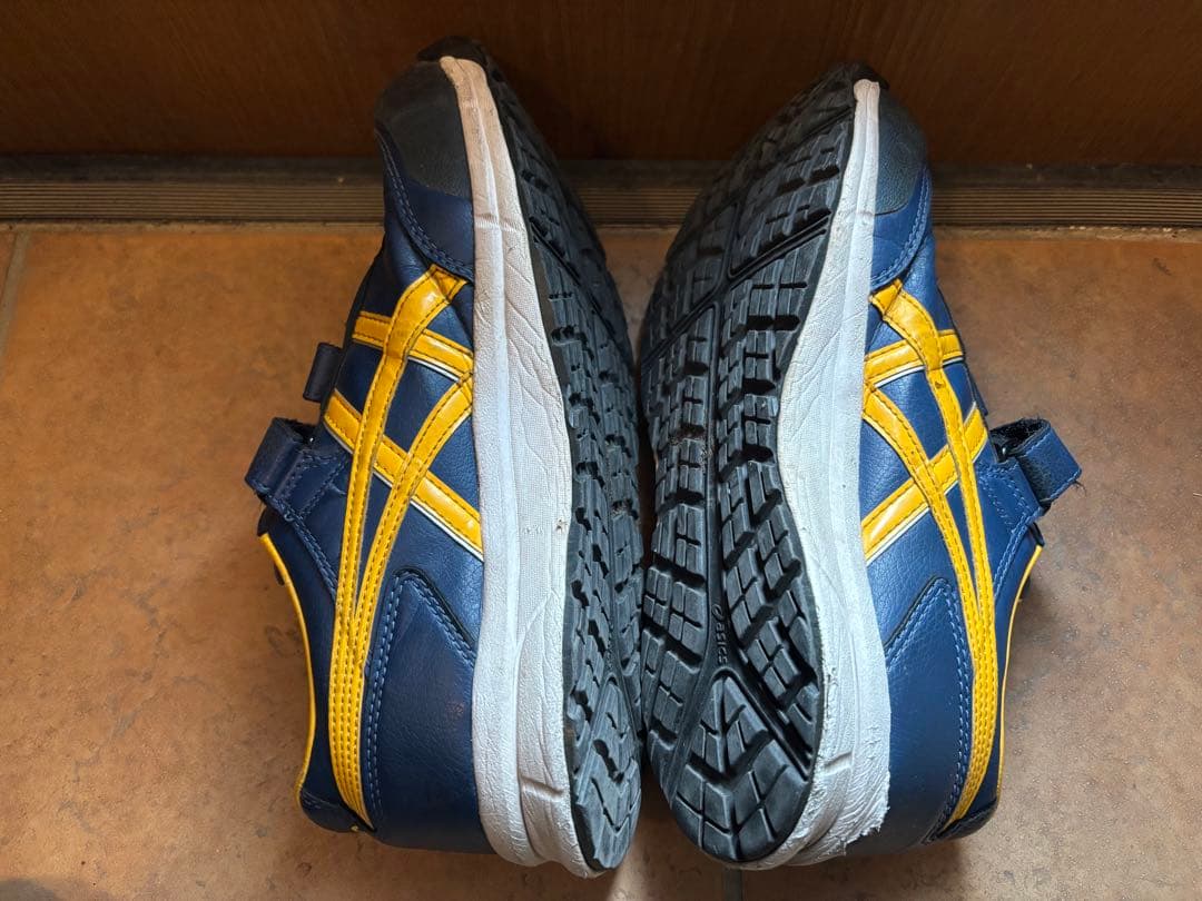 asics 青と黄色の安全靴 ベルクロ式、黒と白の安全靴2点セット、送料無料