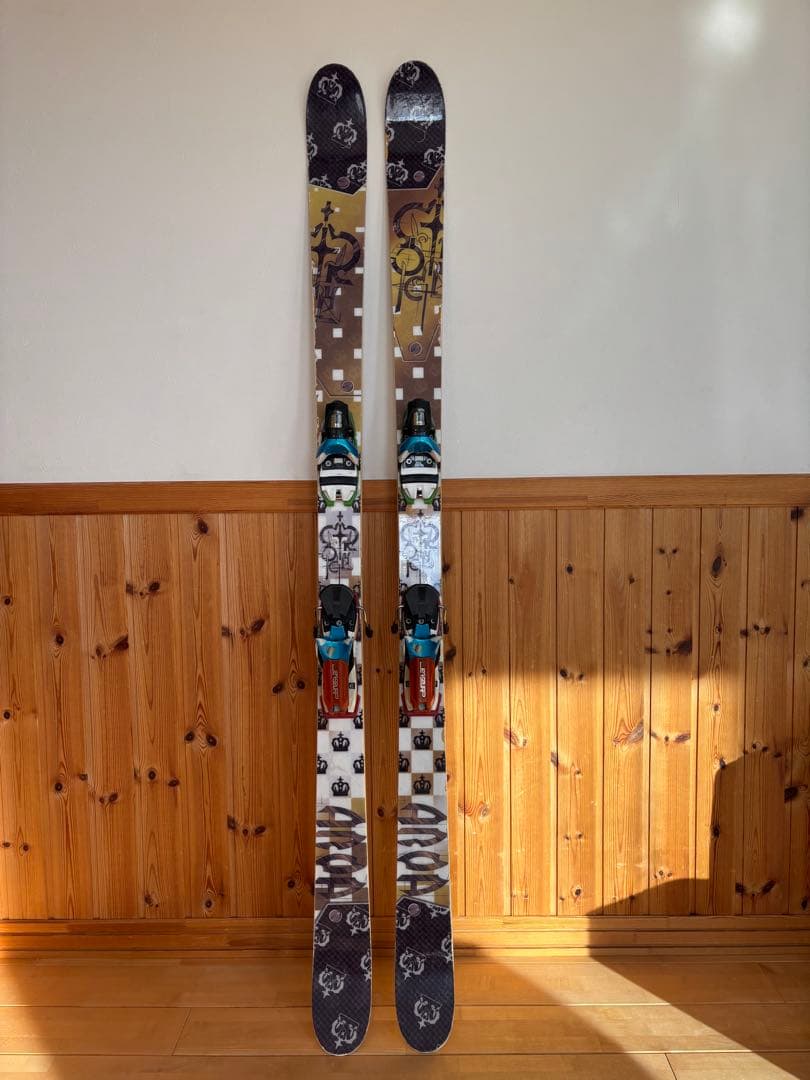 25日まで送料無料strictry AROA 167cm フリースキー ビン付き