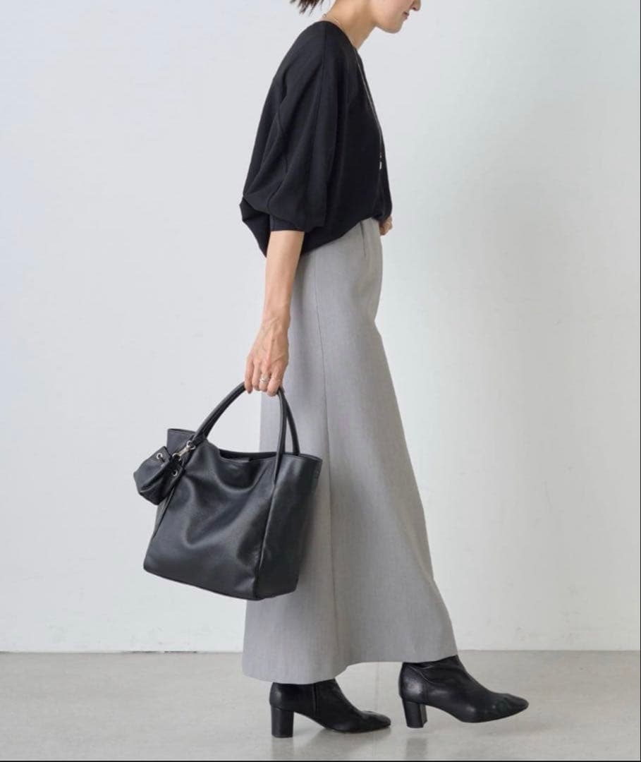 ★週末価格‼️【新品タグ付き】BEARDSLEYビアズリー牛革トートバッグ黒