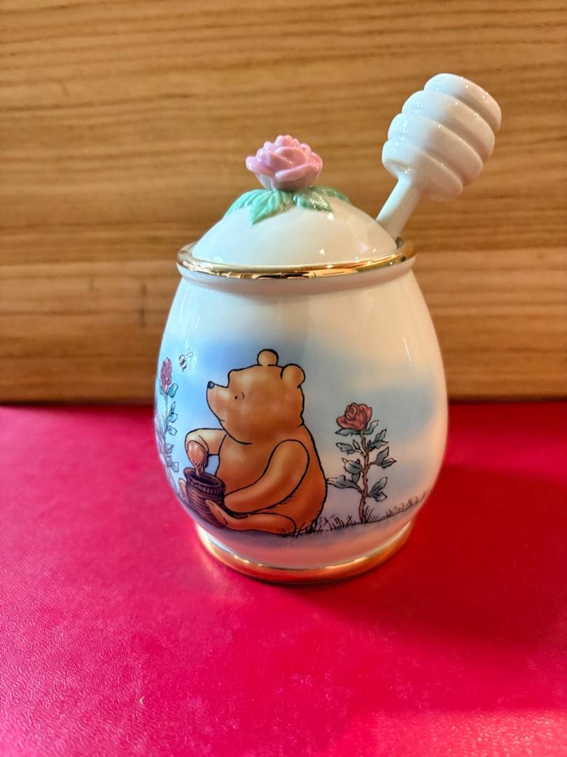 プーさんのハニーポット 陶磁器製