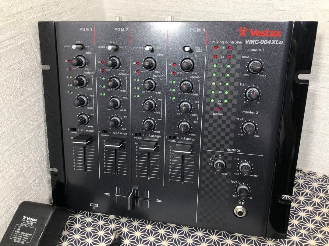 VESTAX ベスタクス　VMC-004XLu 純正アダプタTUB-1付属