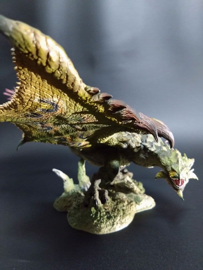 【開封品】カプコンフィギュアビルダー 雌火竜 リオレイア (復刻版)