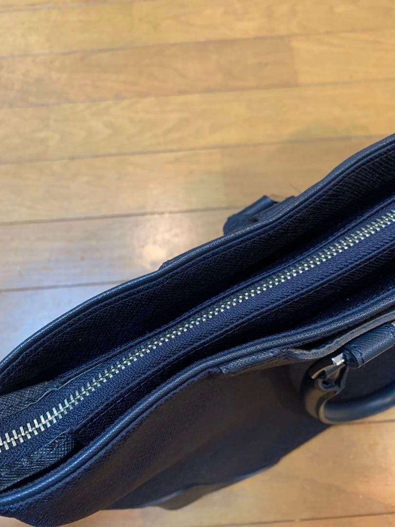 ころぺこ⭐︎PELLE MORBIDA ペッレモルビタ　メンズバッグ