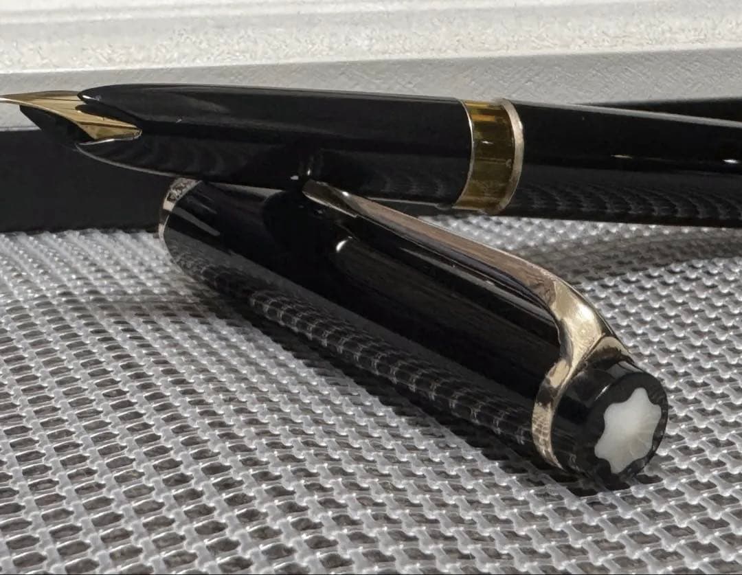 【美品】モンブラン万年筆 No12 1960s ペン先18c 750 ブラック