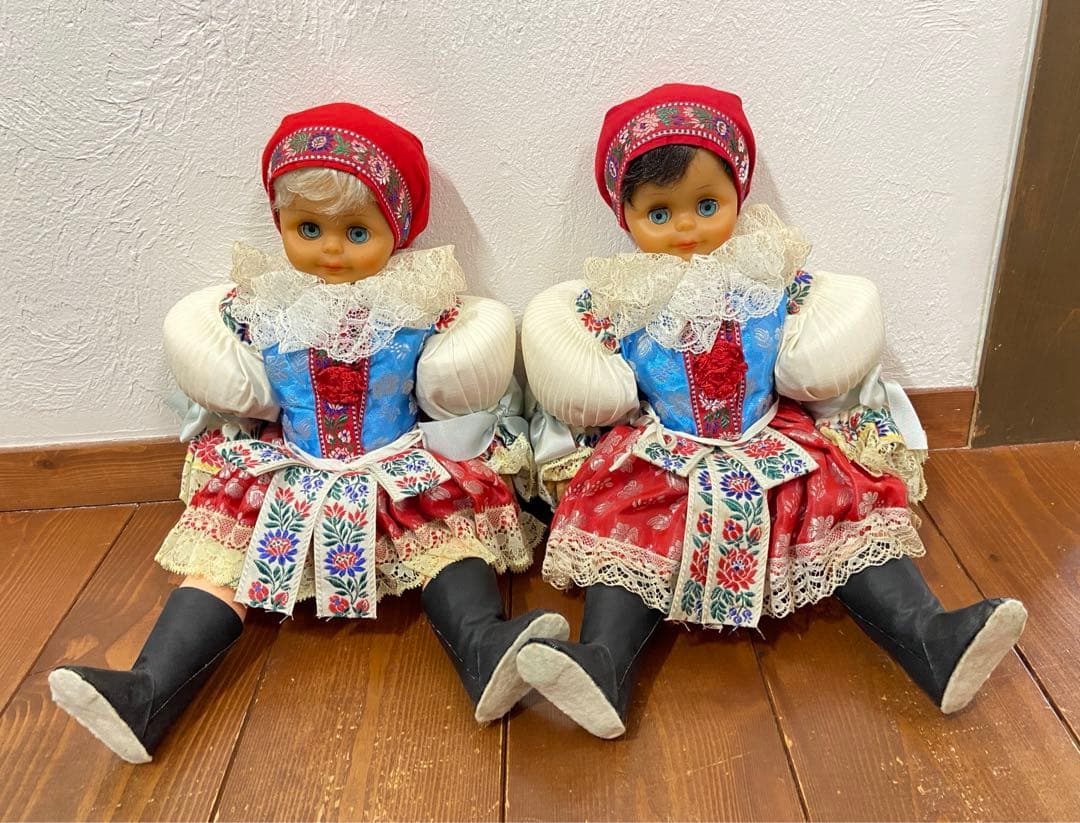 チェコ人形　ハンドメイド　民族衣装　2体　アンティーク　レトロ　スロヴァキア