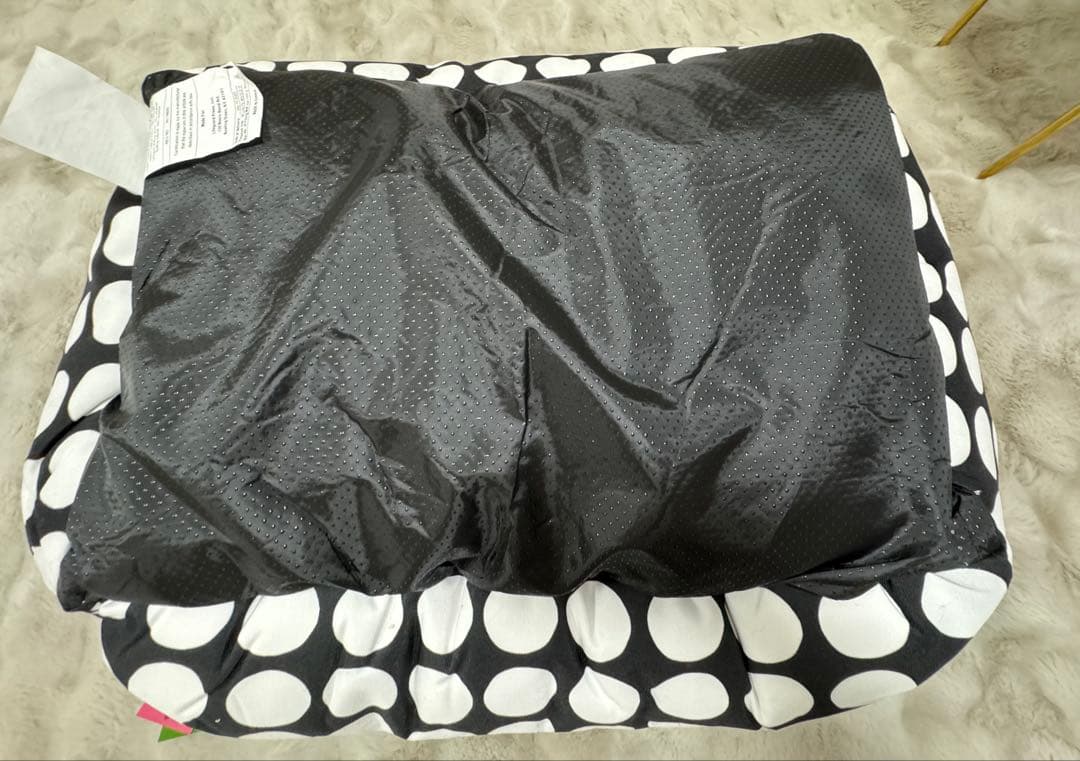 kate spade犬用ペットベッド