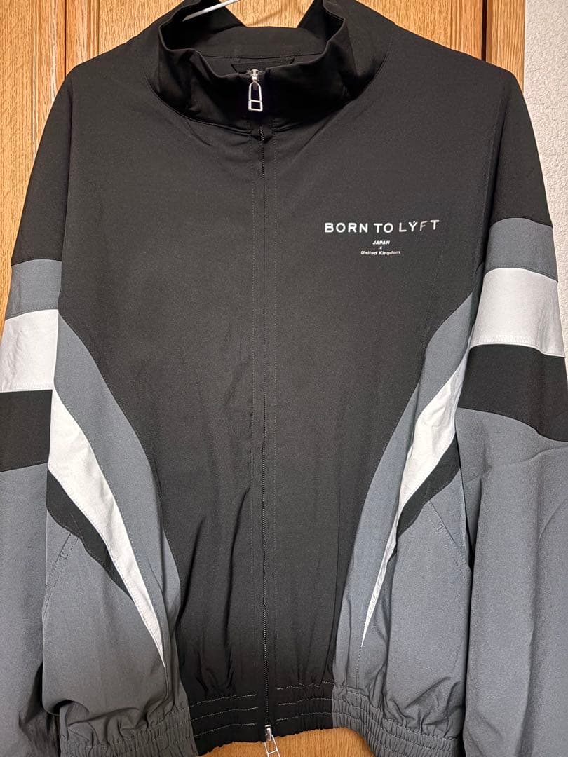 Lyft 2LINE OVERSIZE TRACK JACKET Sサイズ