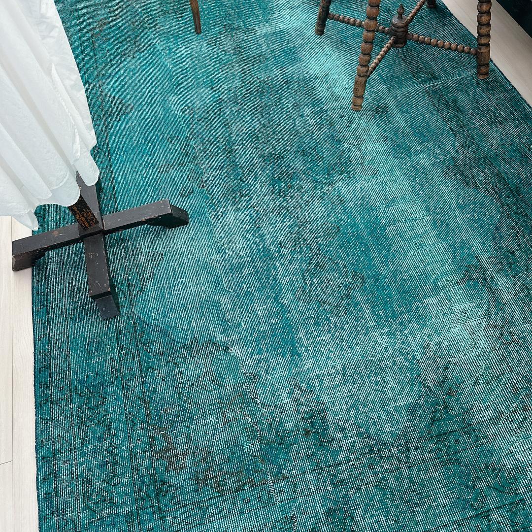 トルコヴィンテージラグ A82 大判 ダークターコイズブルー オーバーダイラグ