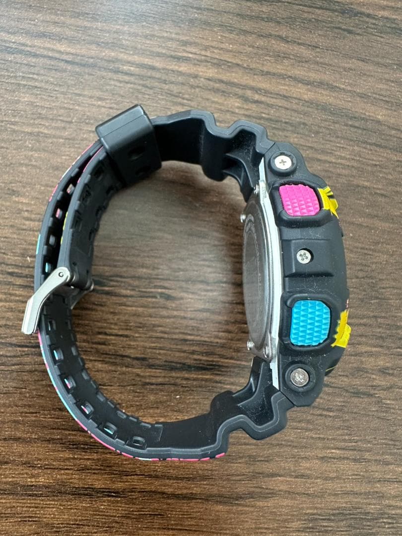 G-SHOCK GA-110LL-1AJR 生産終了品　中古