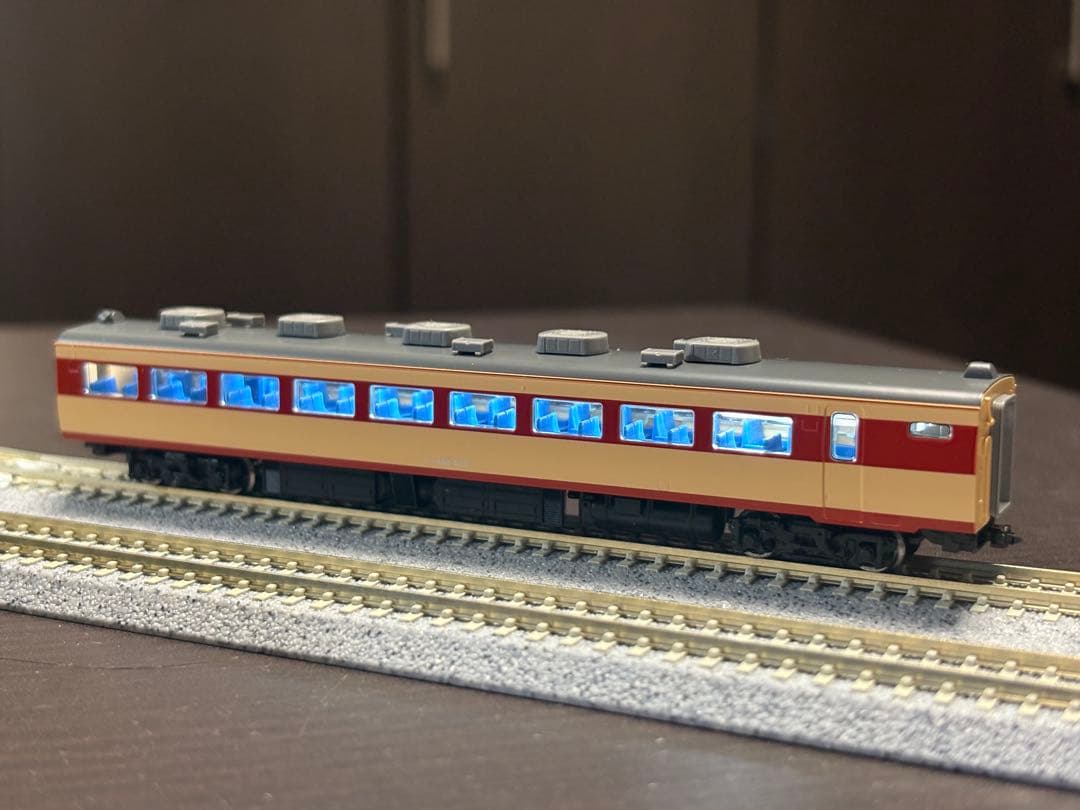 TOMIX 485系特急「雷鳥」9両セット(一部室内灯入り)