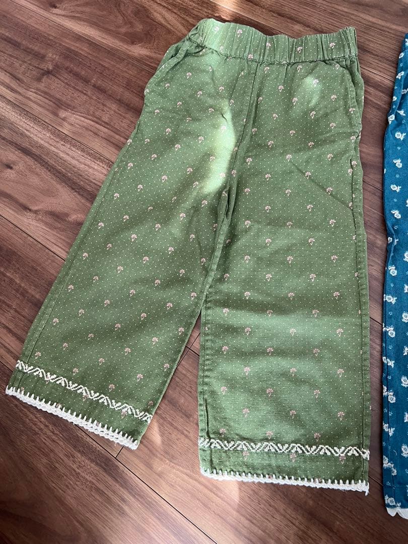 Apolina3-5y パンツ２枚 marlowe trouserとカーキ花柄