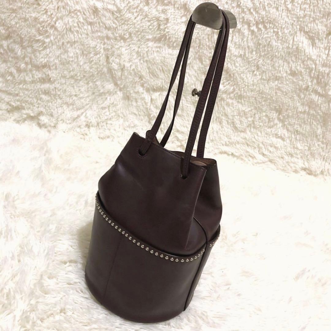 新品同様✨J&Mデヴィッドソン デイジーウィズスタッズ　レザー　ハンドバッグ