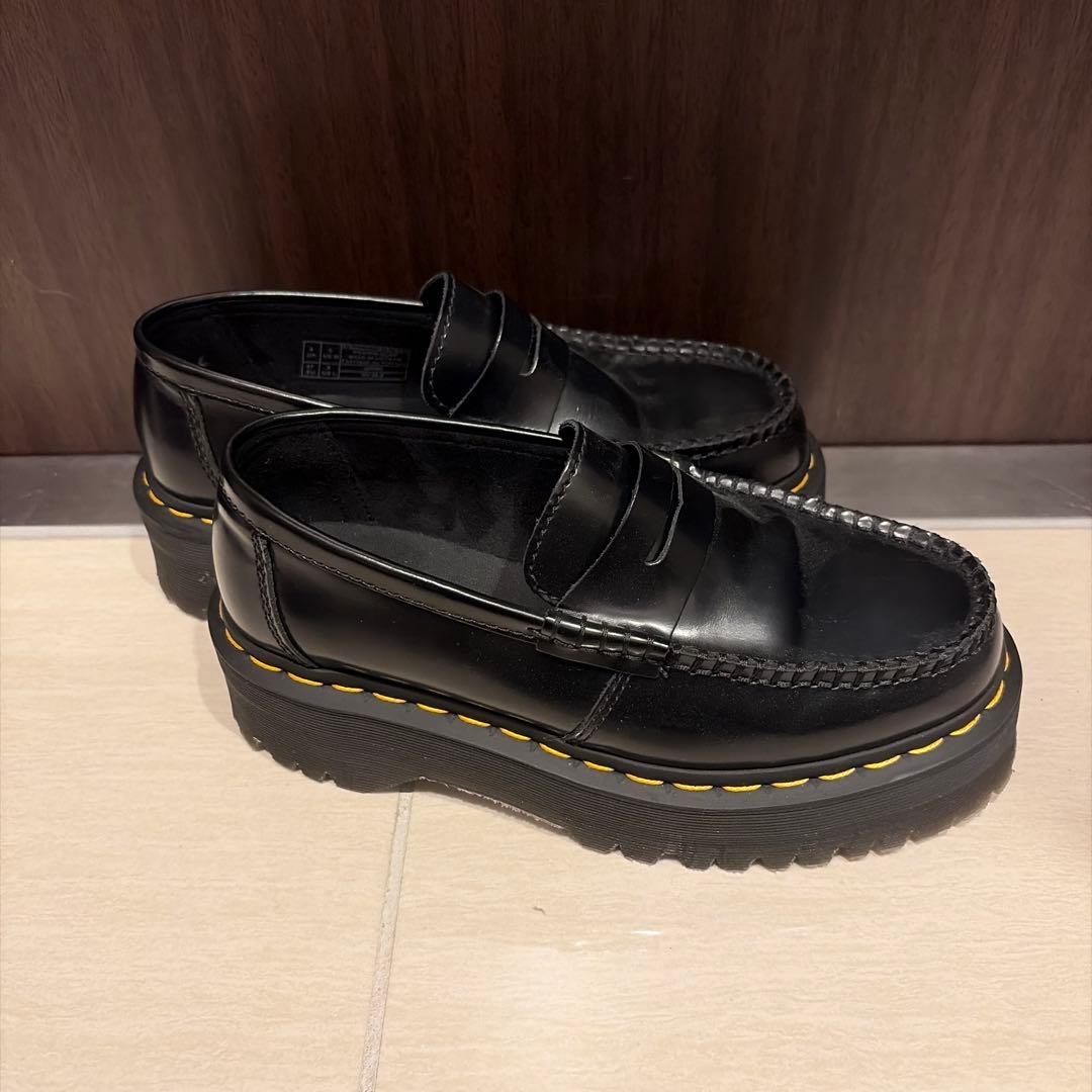 Dr.Martens ローファー