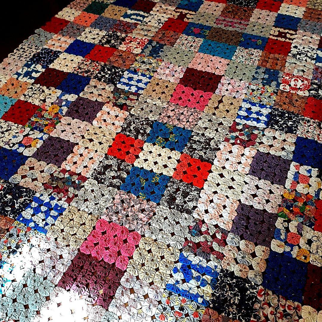 ⭐特大見事★アンティーク！ヨーヨーキルト　66⑧