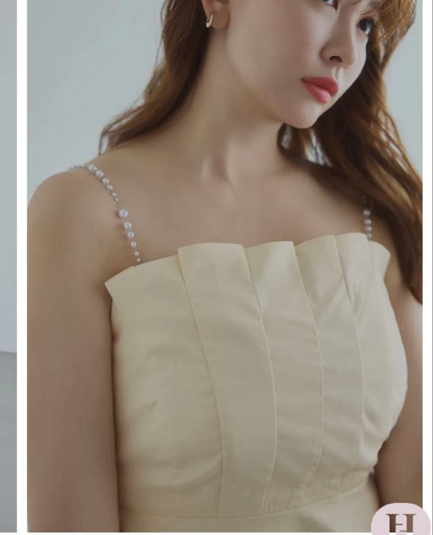 トップス Herlipto Pearl-Strap Frill Top