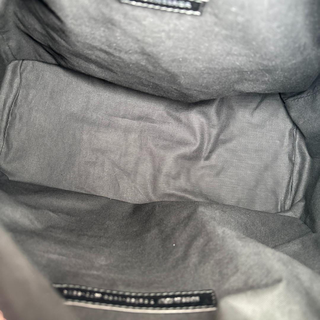 新品未使用 現行 バレンシアガ SUPERBUSY ラージ スリングバッグ 黒