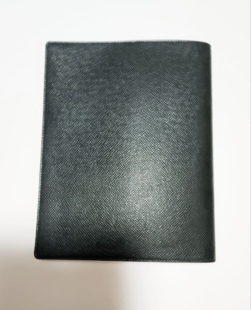 ルイヴィトン ❤️ Louis  Vuitton  タイガ アジェンダ ノート