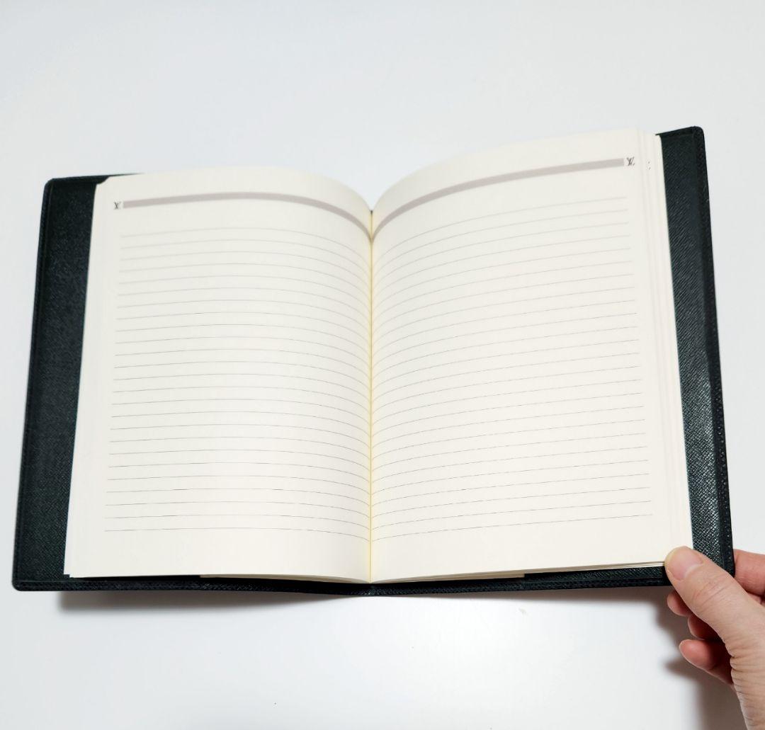 ルイヴィトン ❤️ Louis  Vuitton  タイガ アジェンダ ノート