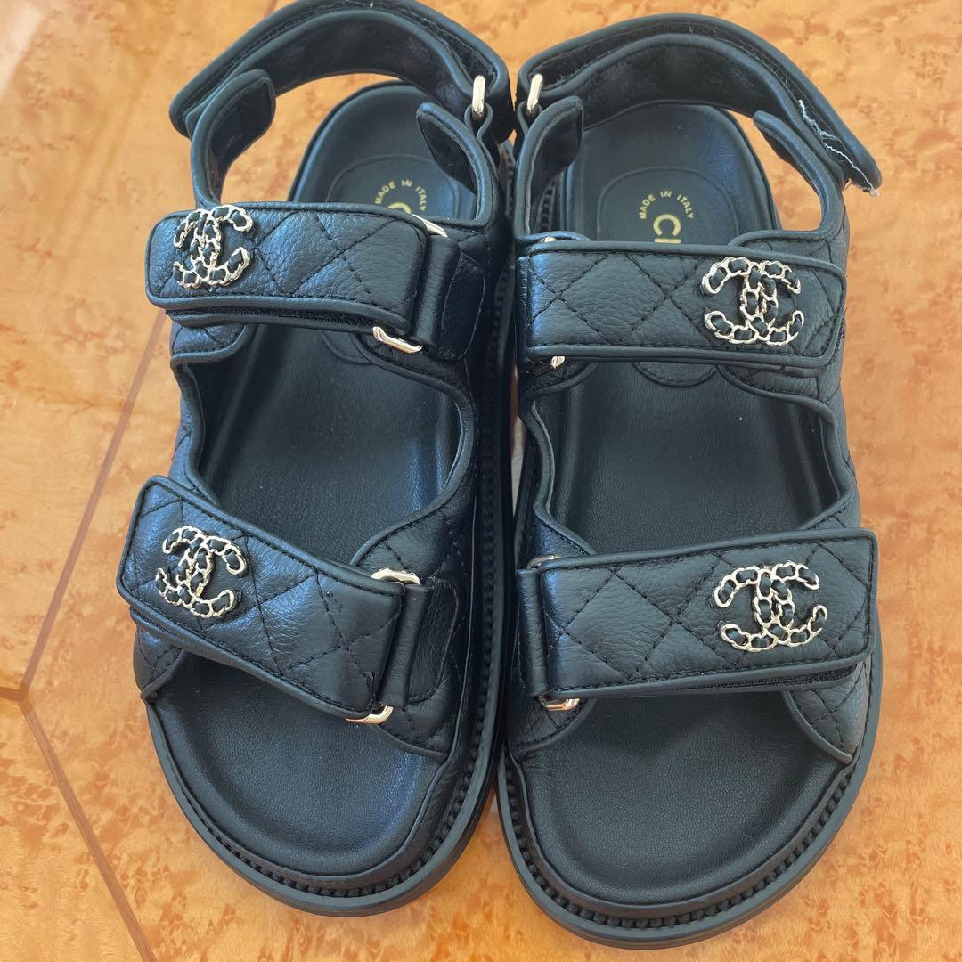 サンダル　黒　スポーツサンダル　シャネル