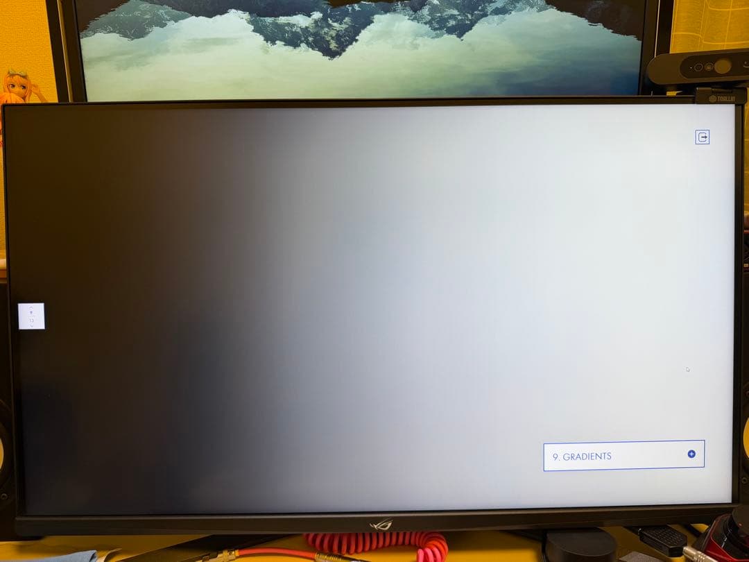 Cherry.baby98 rogゲーミングモニター XG32UQ