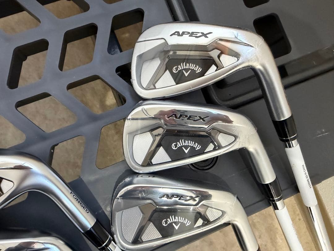 2021モデル APEXアイアンセット6本(3本未使用)　モーダス105