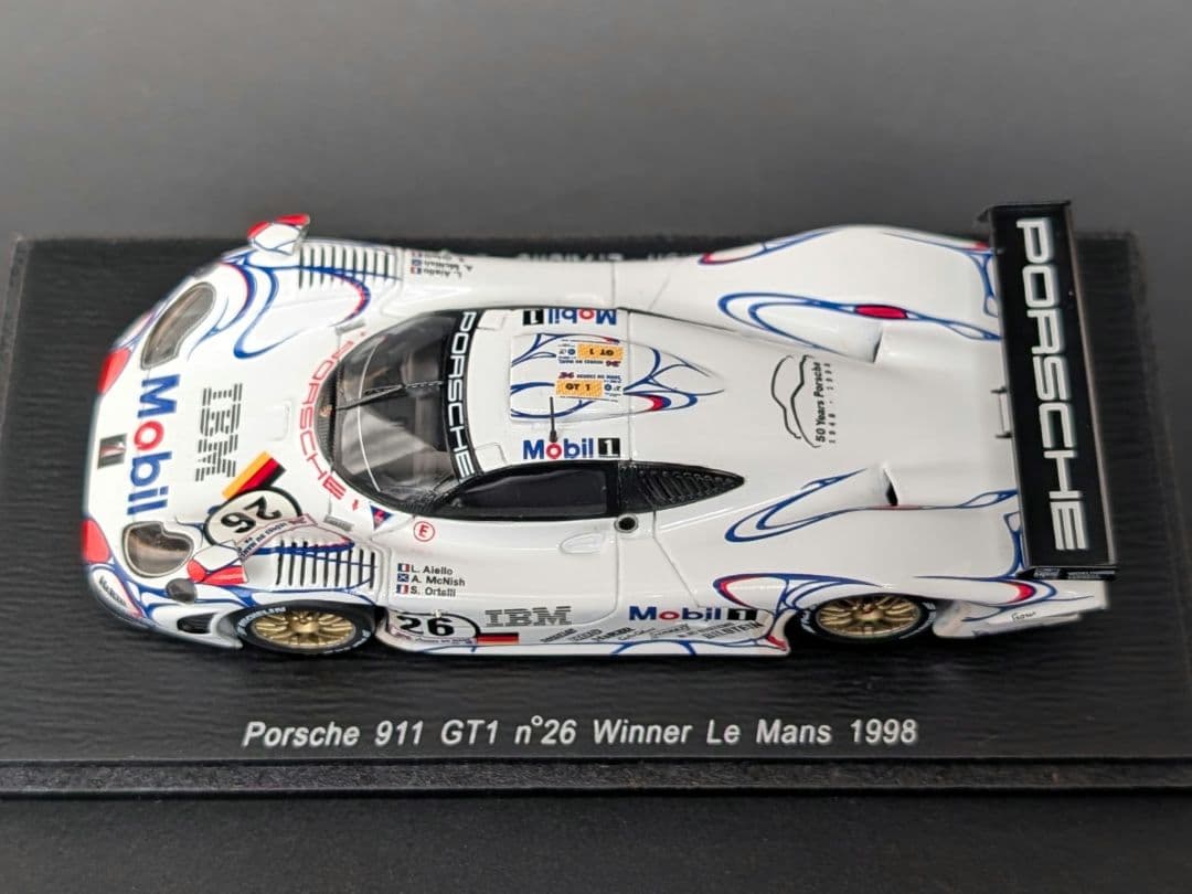 スパーク 1/43 ポルシェ 911 GT1 #26 1998 ル・マン24優勝