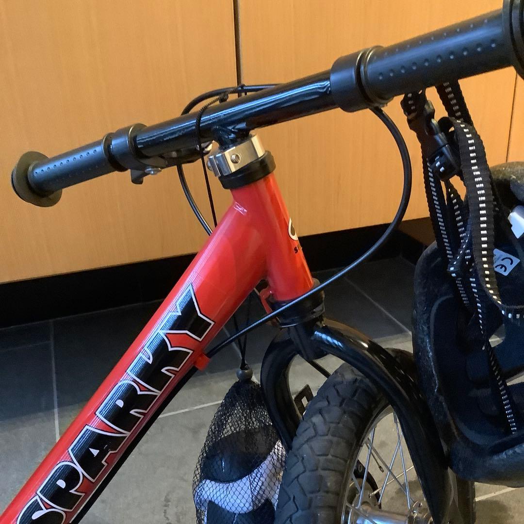 【美品】スパーキー　キックバイク　レッド　SPARKY ヘルメット　腕膝当て付き