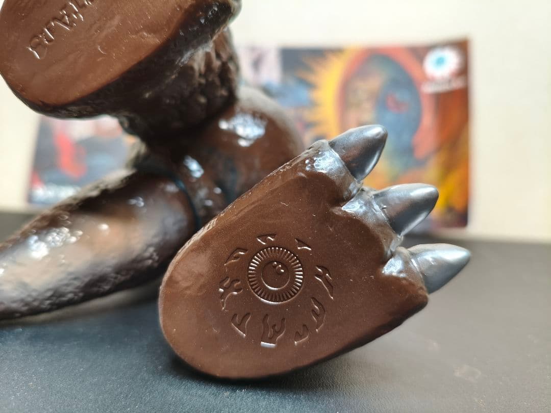 特撮 MISHKA/BADTEETHCOMICS LESTANG NICOLAS