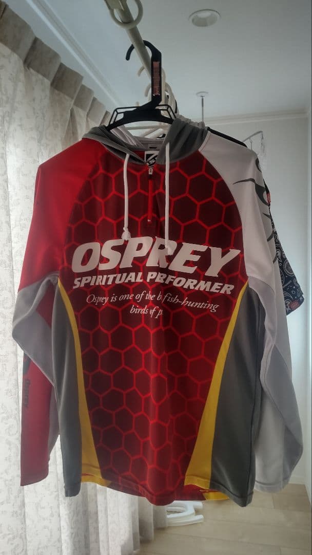 ospフーデッドロングスリーブシャツ、ハイブリッドショーツ