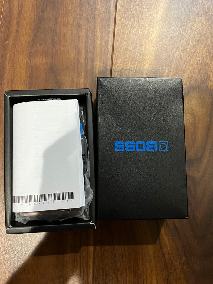 BOSS OC-5 Octave（通電試奏のみ・新品同様・付属品完備）